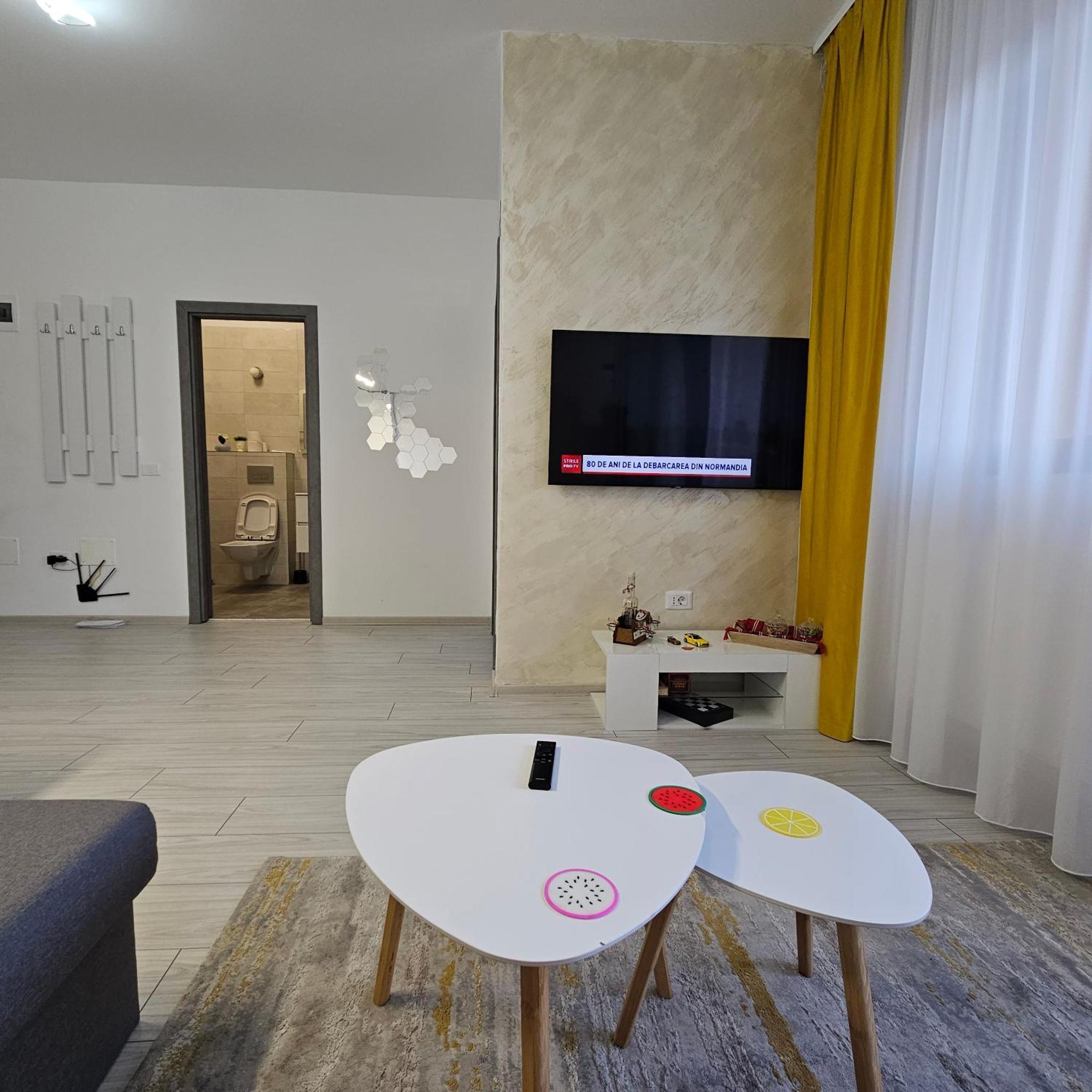 Apartament Dem Radulescu Langa Strand Ramnicu Valcea Exterior foto